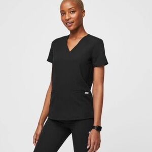 Figs Scrub Top